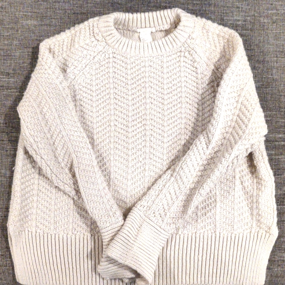 Cream colored H&M sweater size small
